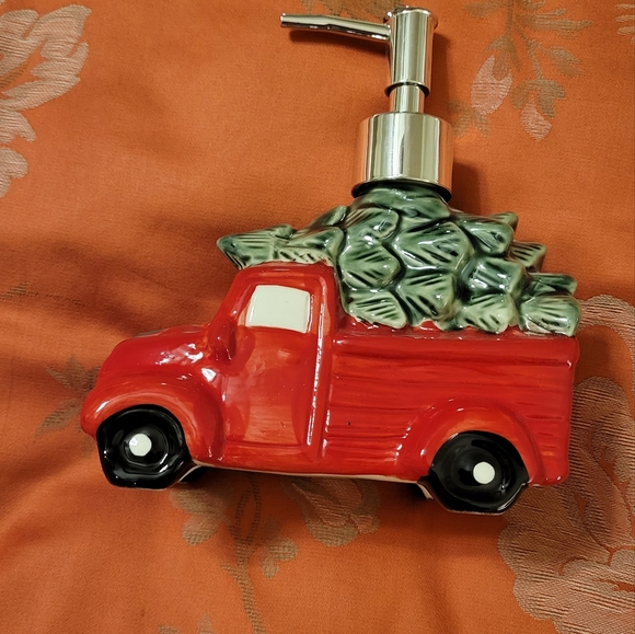 Red Truck Christmas Soap Dispenser - Picture 2 of 5